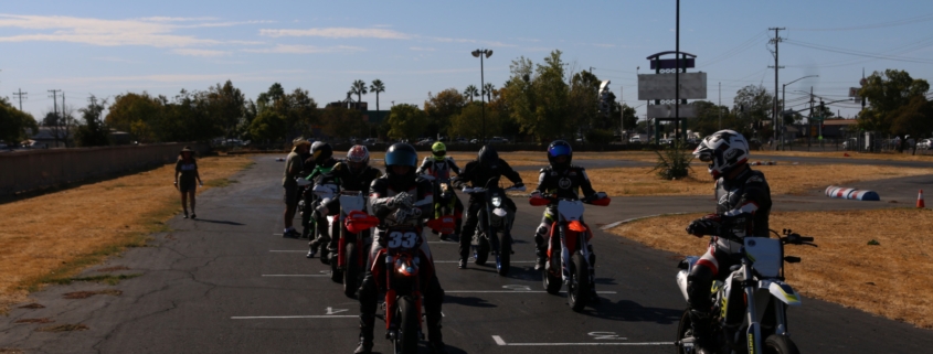 Superbike-Coach Supermoto class to learn to race